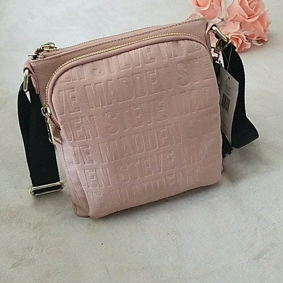 Steve Madden Handbags - 🖤 Steve Madden Cream Tassel Crossbody 🖤